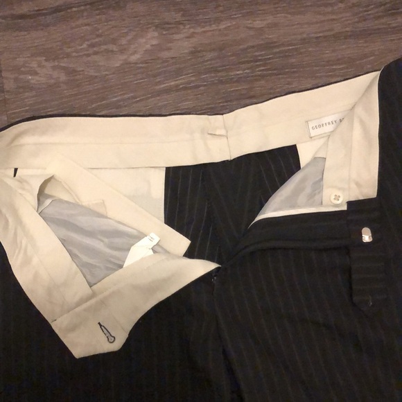Geoffrey Beene Pants - Picture 5 of 10